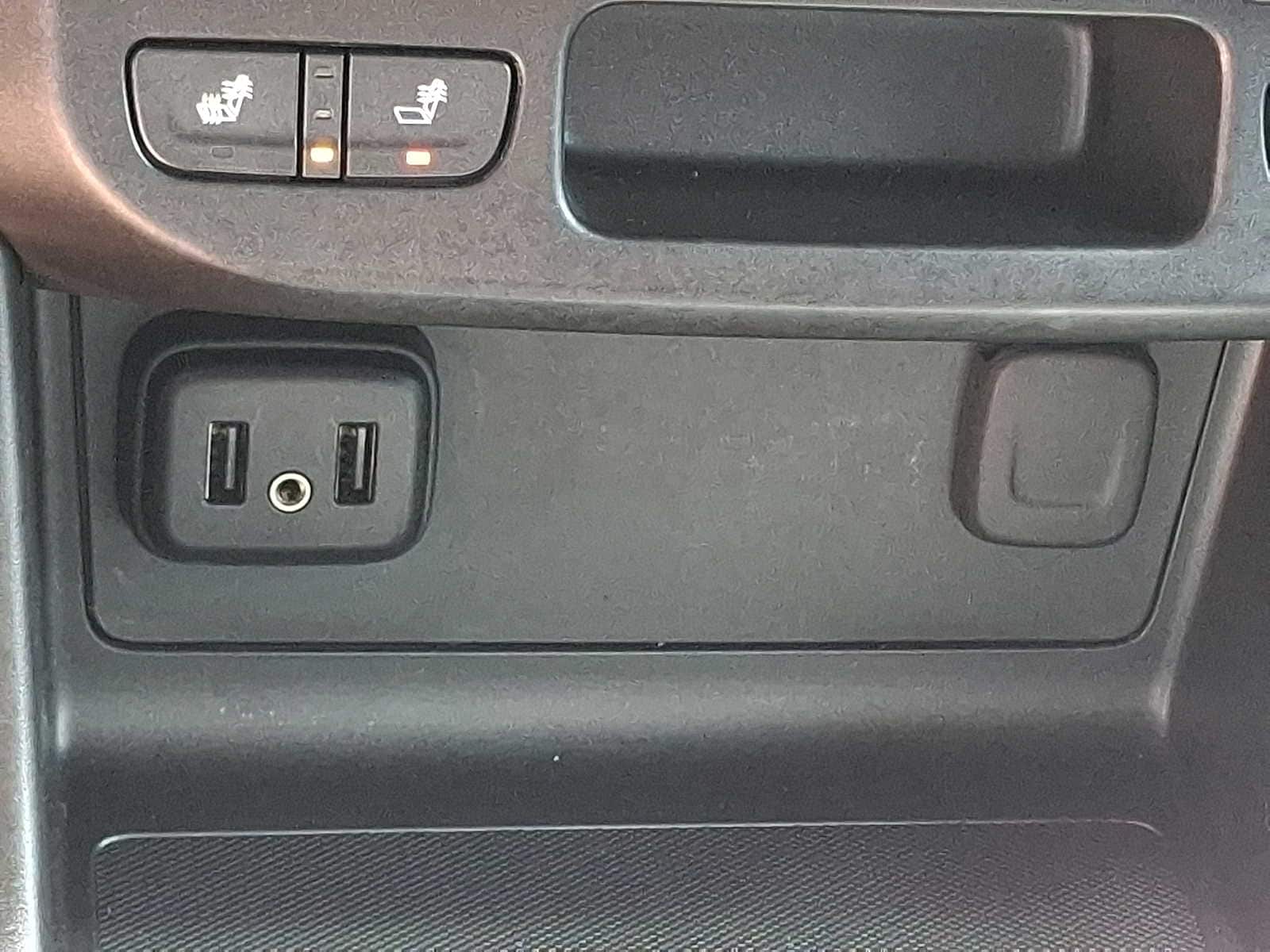 2022 Chevrolet Colorado ZR2 - Photo 24