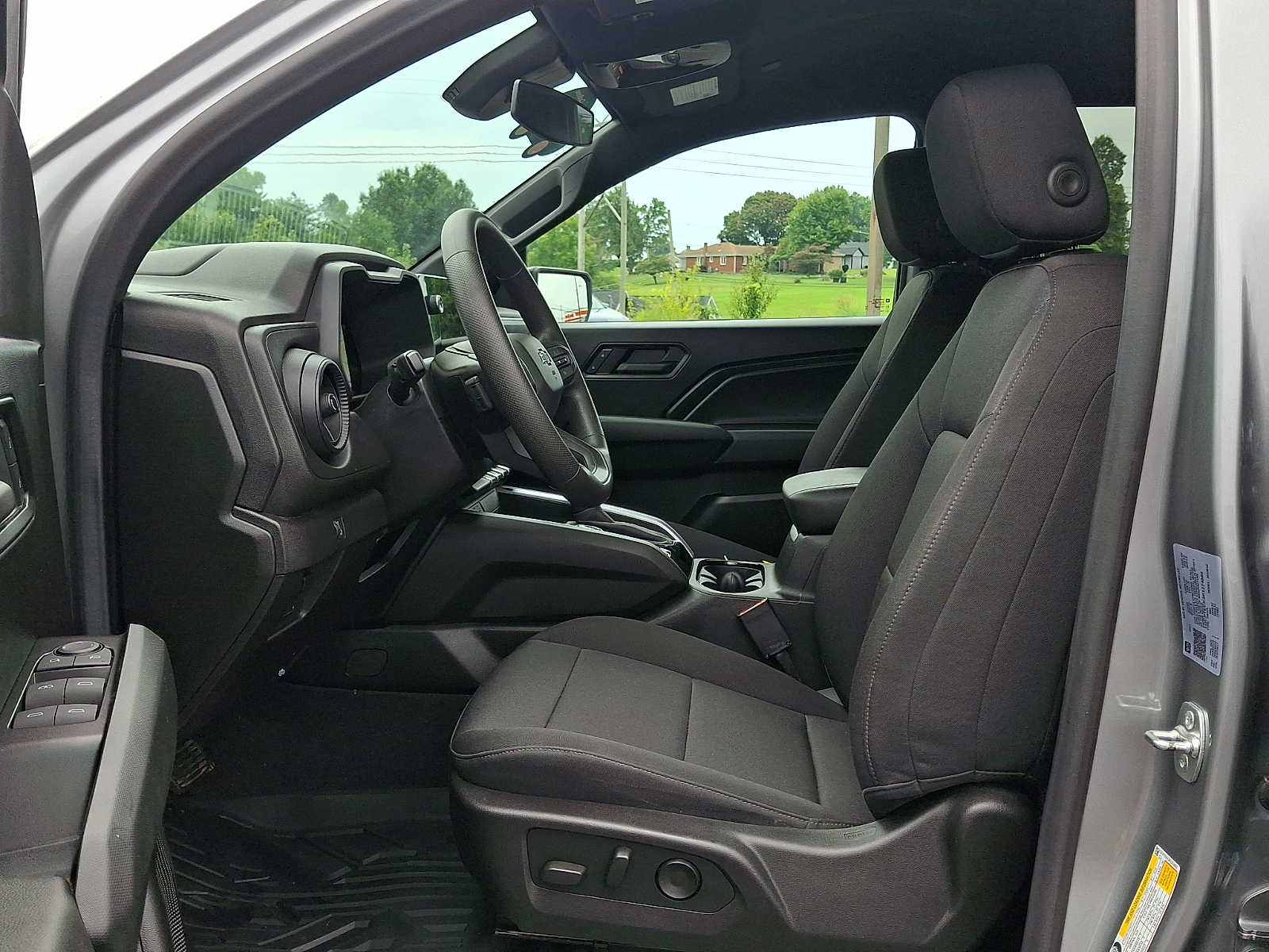 2024 Chevrolet Colorado Trail Boss - Photo 13