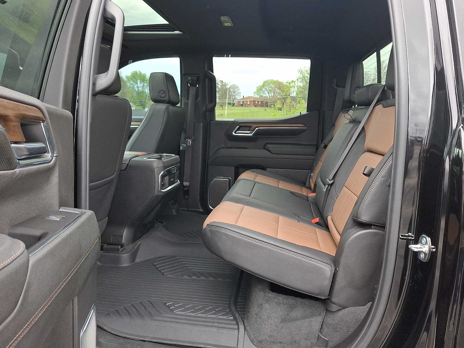 2024 Chevrolet Silverado 1500 High Country - Photo 10