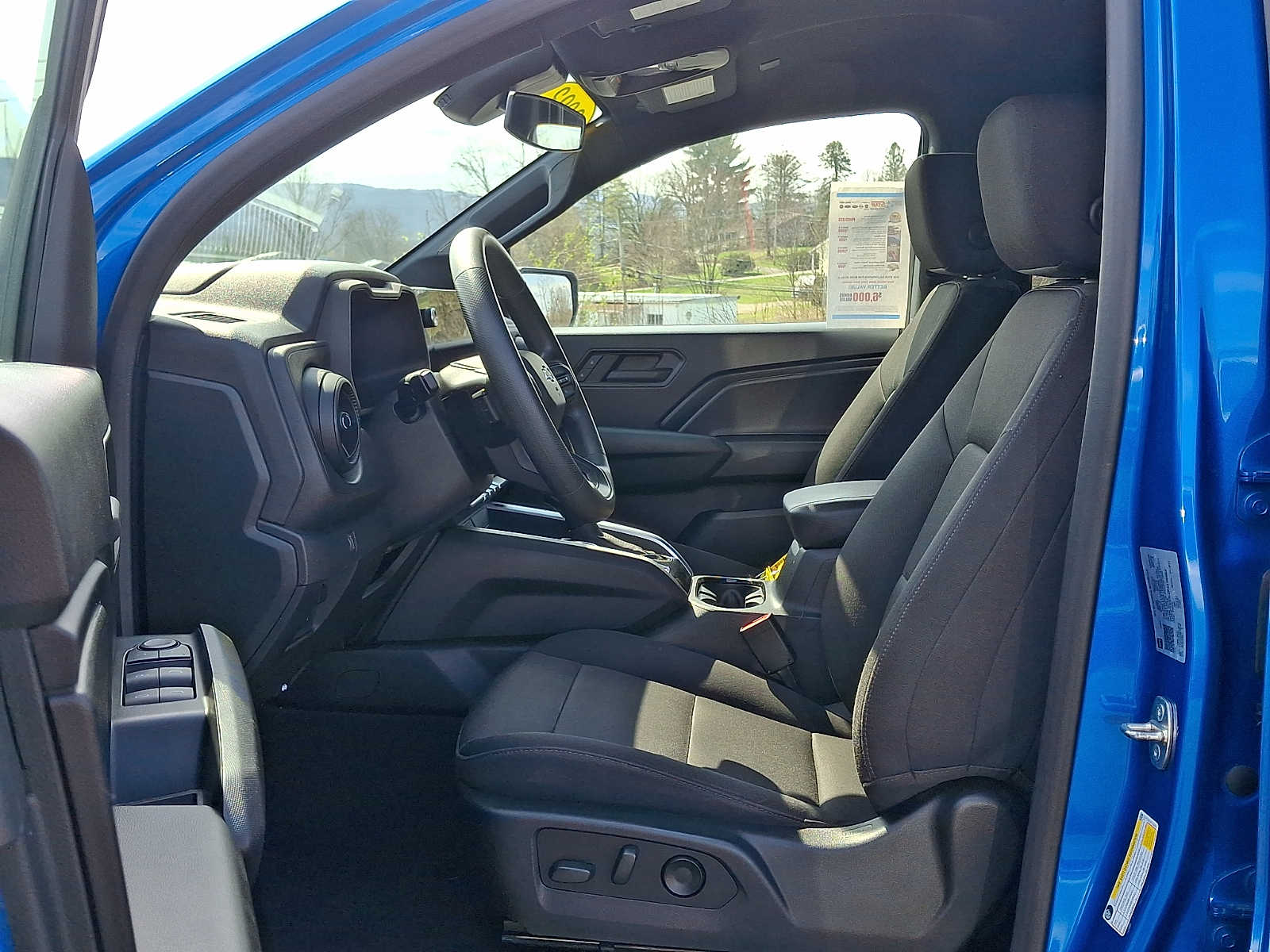 2023 Chevrolet Colorado Trail Boss - Photo 13
