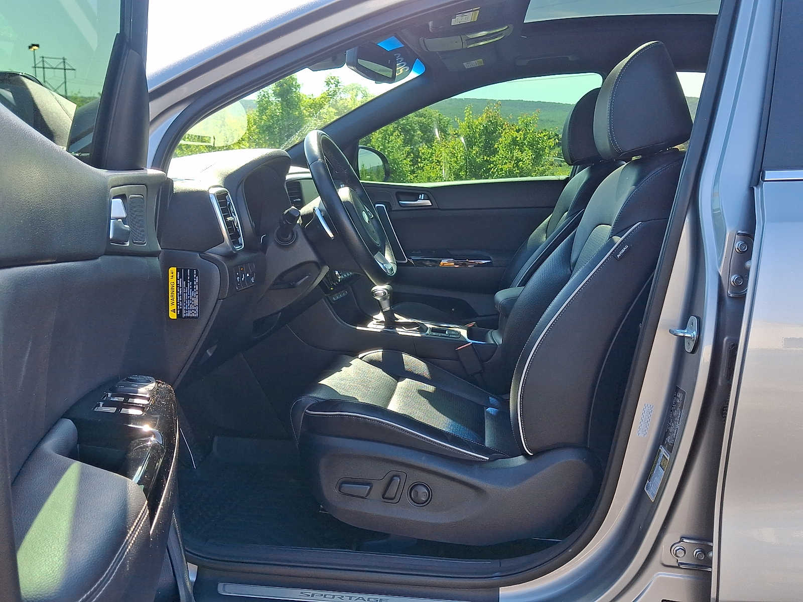 2022 Kia Sportage SX Turbo - Photo 15