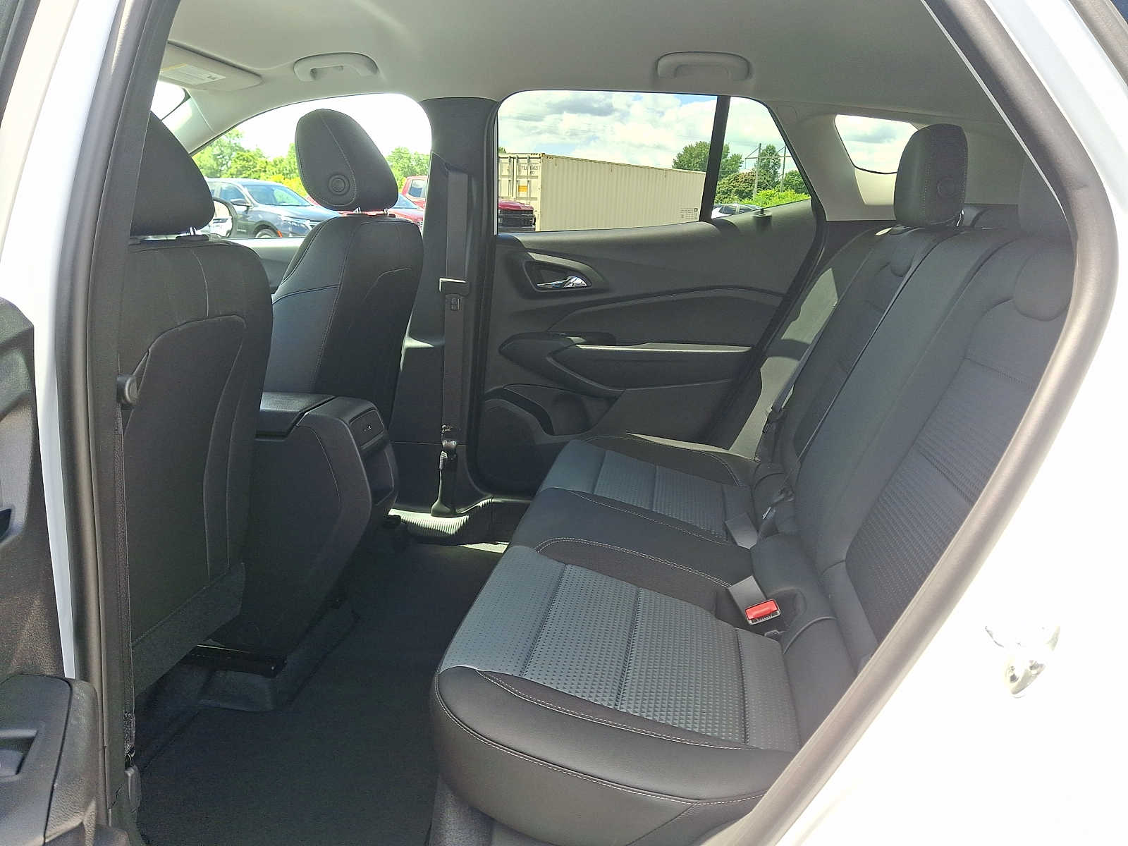 2026 Chevrolet Trax LT - Photo 6