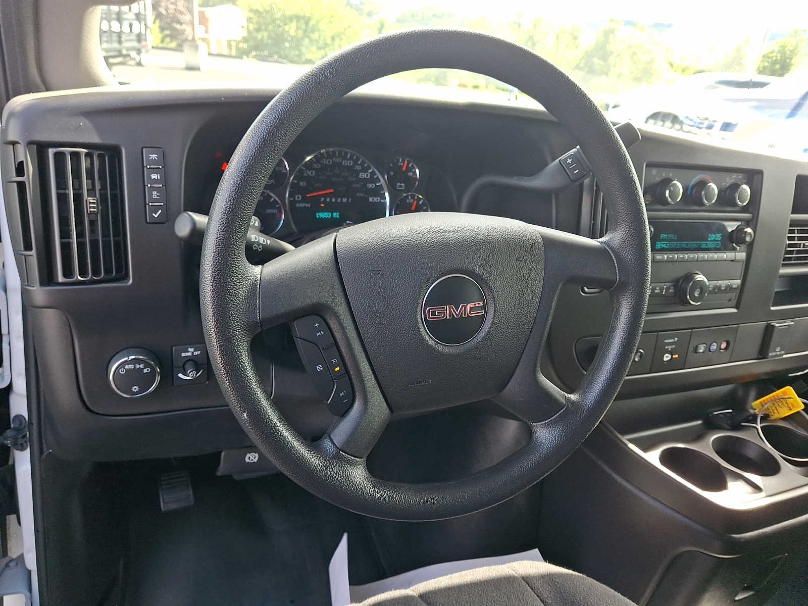 2024 GMC Savana Cargo Work Van - Photo 22