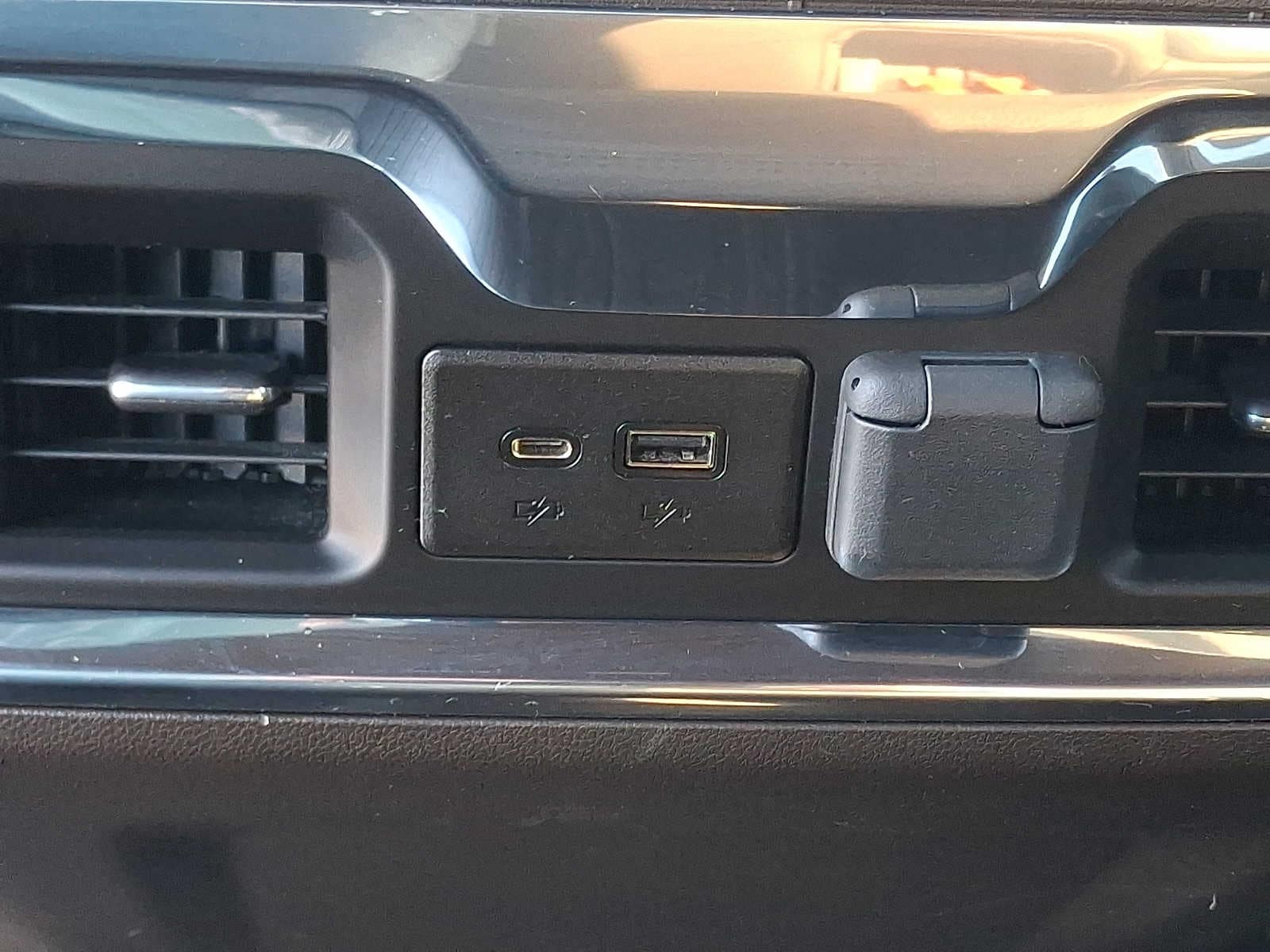 2022 GMC Sierra 1500 Limited Denali - Photo 11