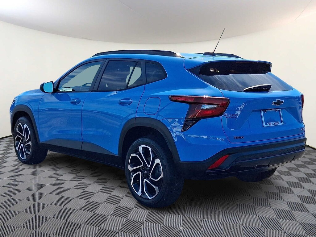 Used 2024 Chevrolet Trax 2RS SUV
