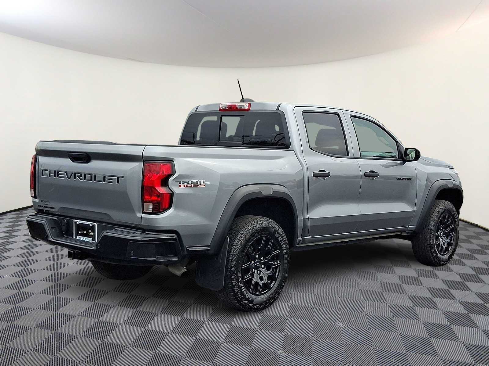 2024 Chevrolet Colorado Trail Boss - Photo 6