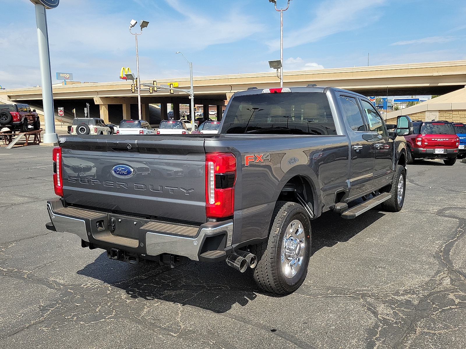 New 2026 Ford Super Duty F-350® Lariat® TRUCK