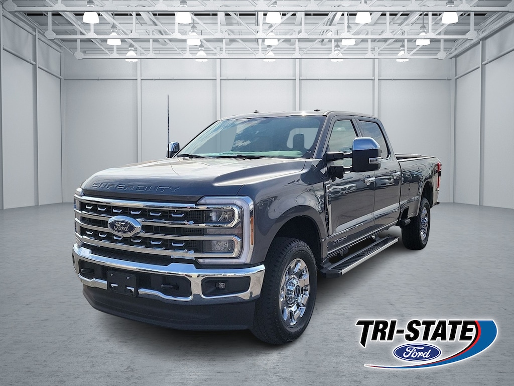 New 2026 Ford Super Duty F-350® Lariat® TRUCK
