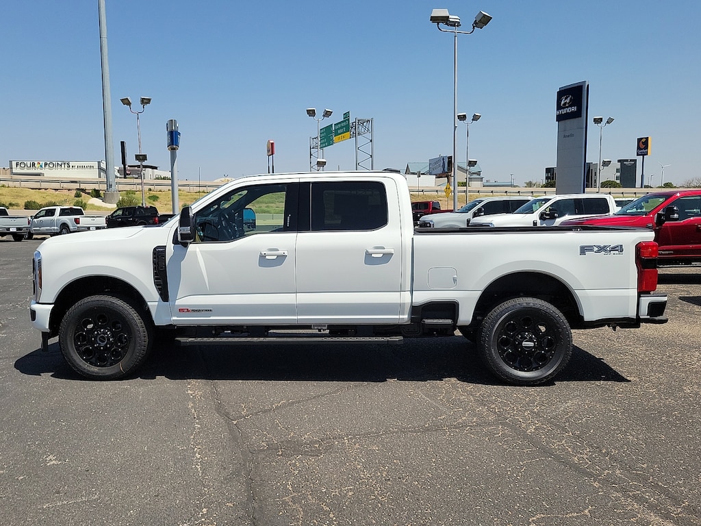 New 2026 Ford Super Duty F-250® Lariat® TRUCK