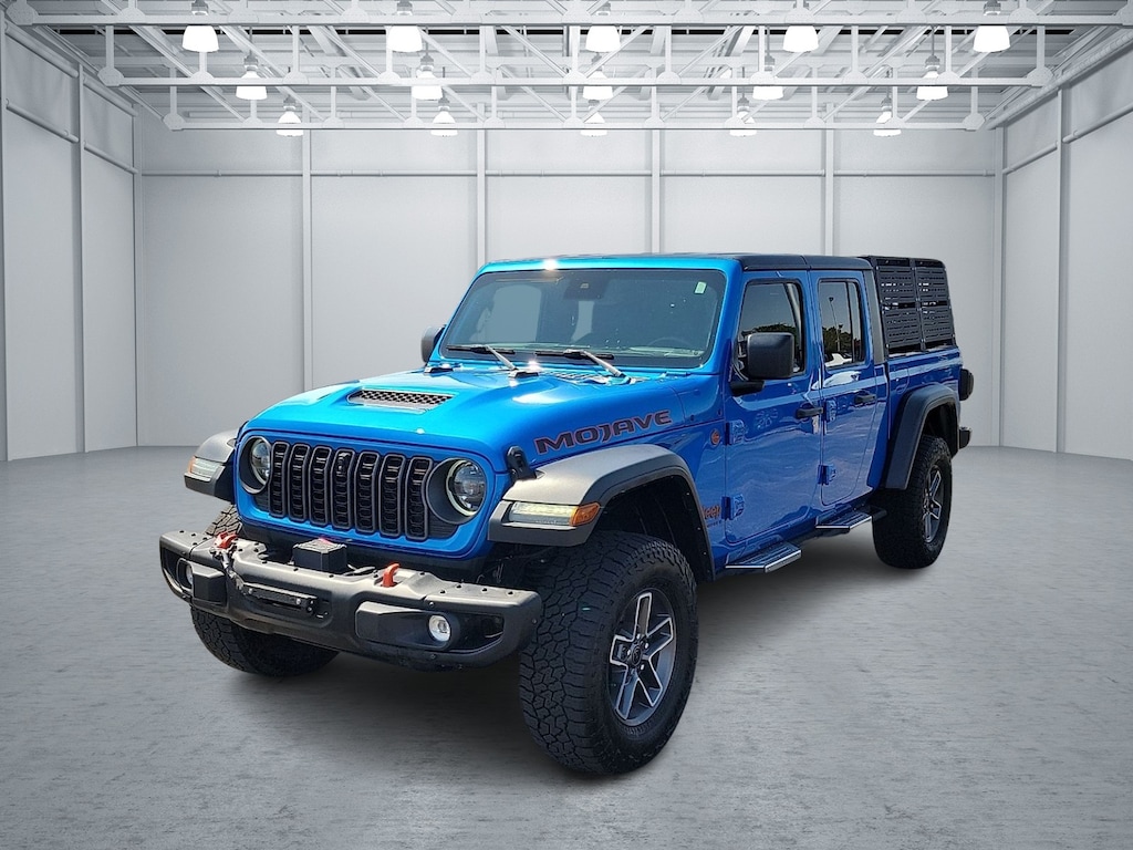 Used 2024 Jeep Gladiator Mojave 4x4 Crew Cab 5 ft. box