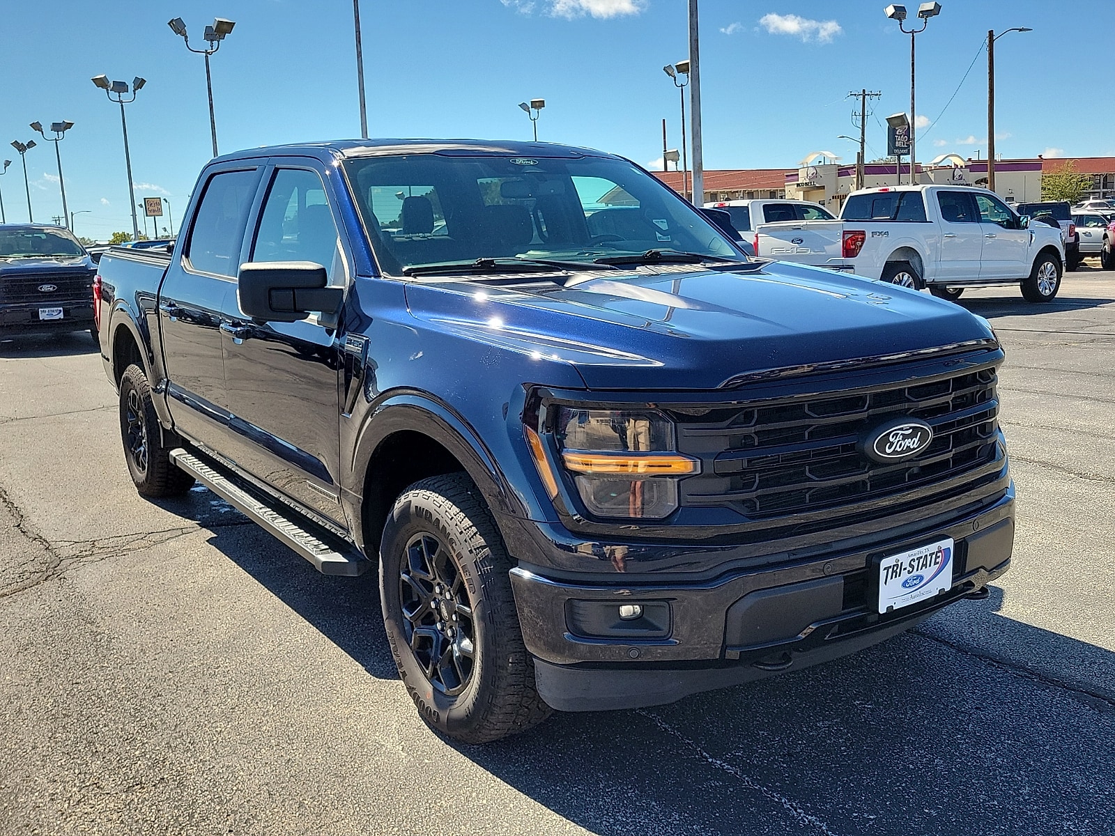 2024 Ford F-150 XLT - Photo 6