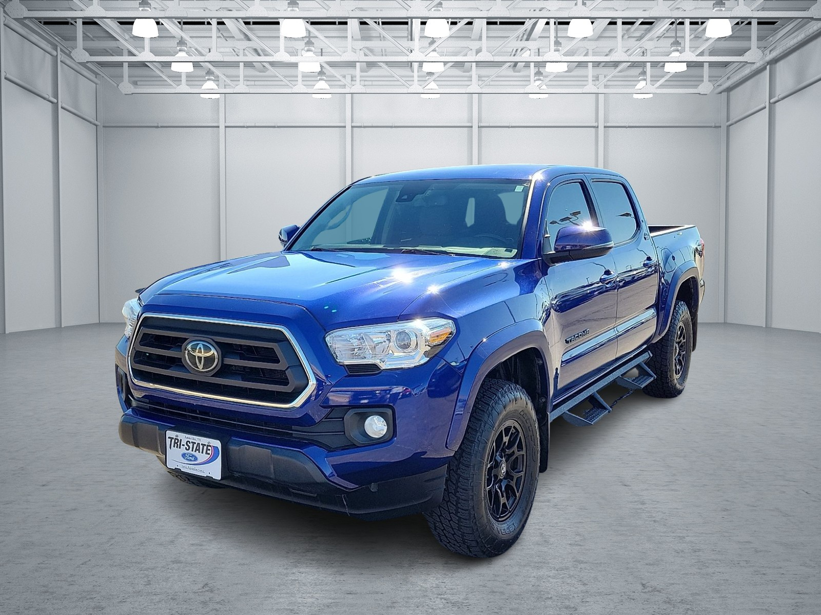 Used 2022 Toyota Tacoma SR5 V6 4x4 Double Cab 5 ft. box 127.4 in. WB
