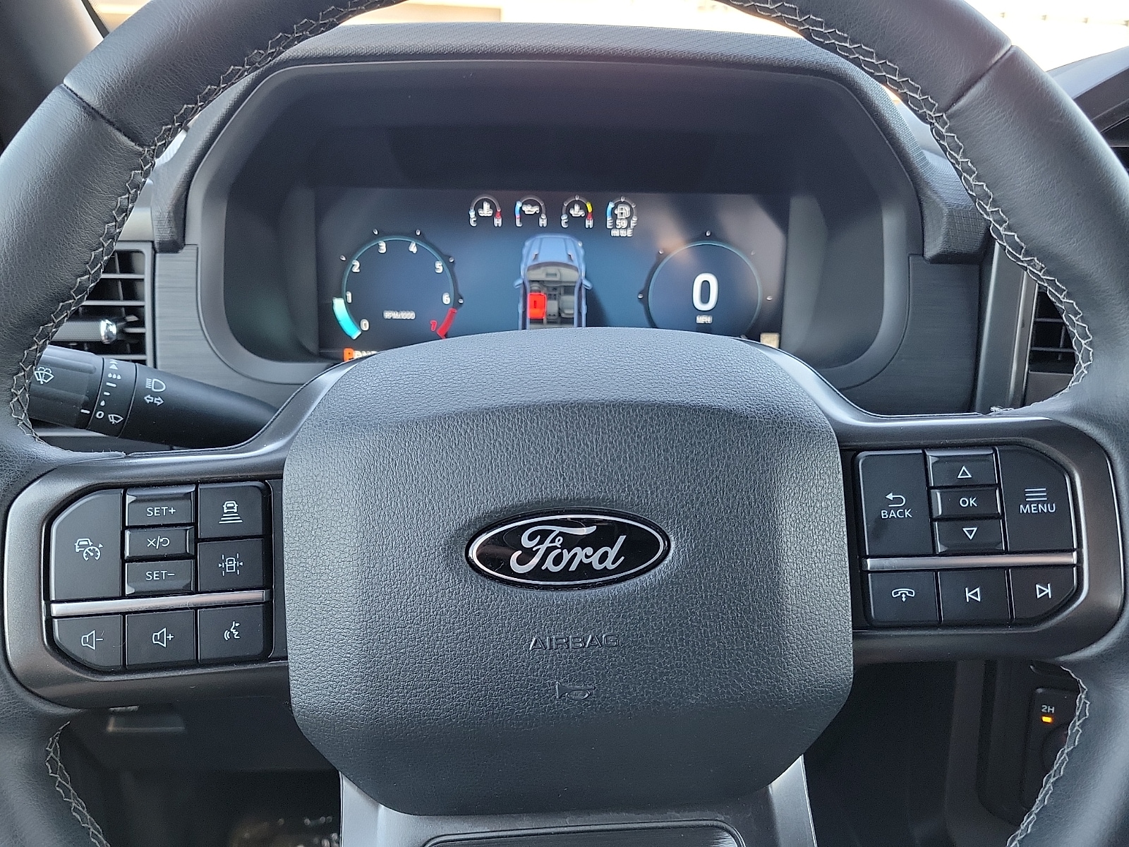 2024 Ford F-150 XLT - Photo 17
