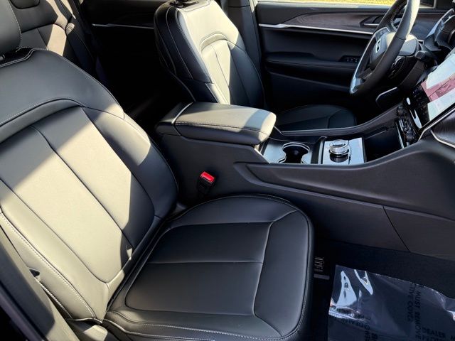 2025 Jeep Grand Cherokee Limited - Photo 14