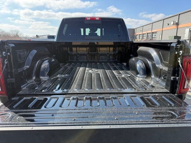 2026 RAM 2500 Laramie - Photo 9