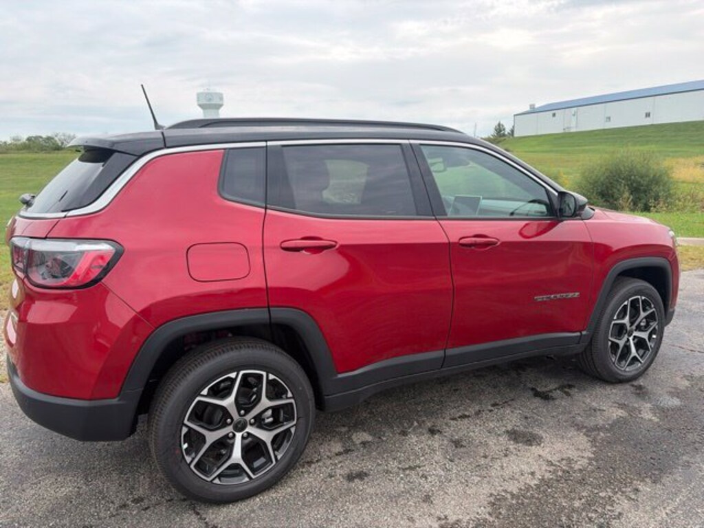 New 2026 Jeep Compass LIMITED 4X4 Sport Utility