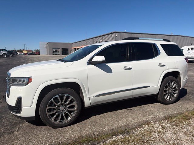 2023 GMC Acadia Denali