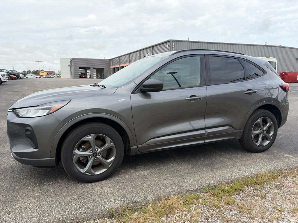2024 Ford Escape ST-Line