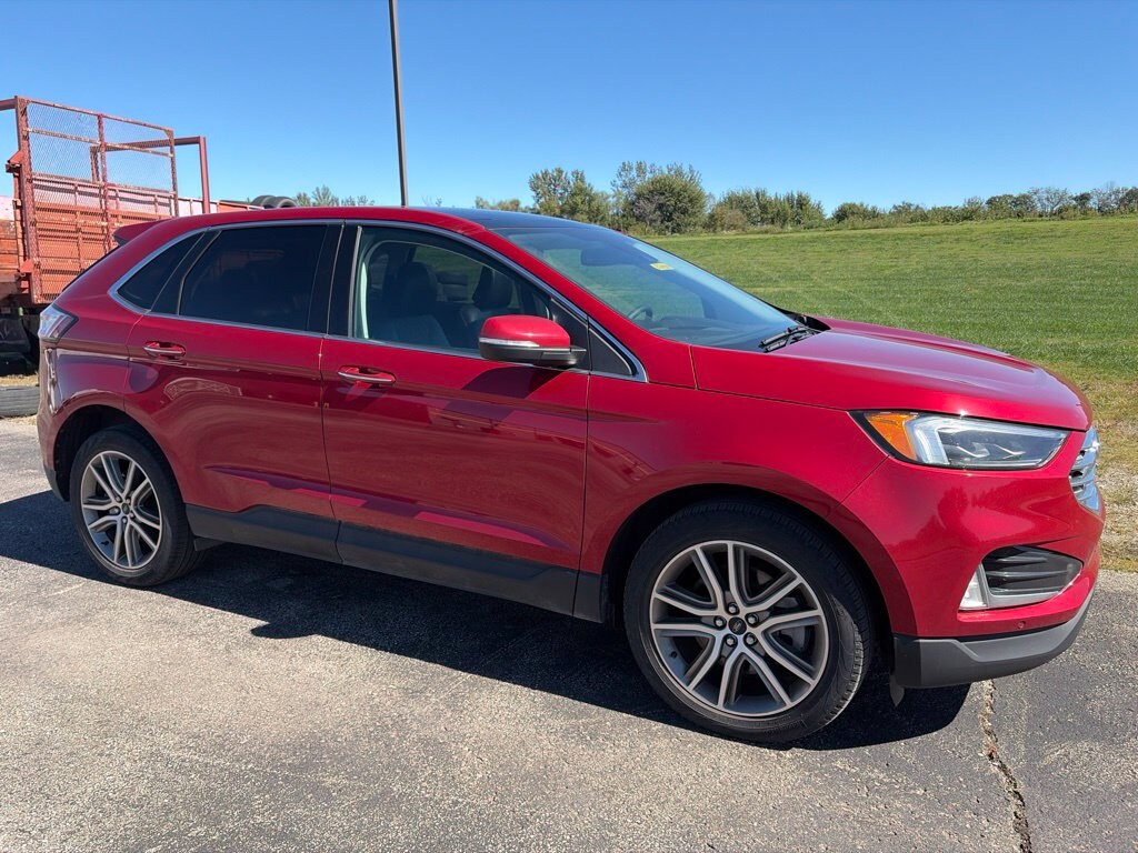 Used 2024 Ford Edge Titanium SUV