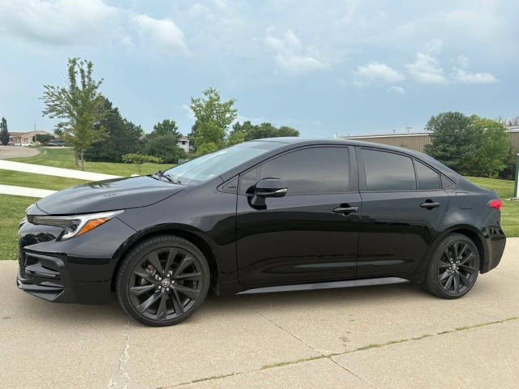 Used 2024 Toyota Corolla SE Sedan