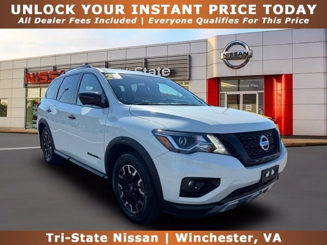 2020 Nissan Pathfinder SL