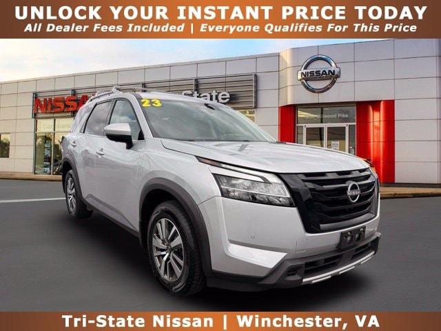 2023 Nissan Pathfinder SL