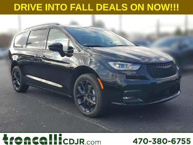 New 2026 Chrysler Pacifica SELECT AWD Passenger Van in Cumming GA