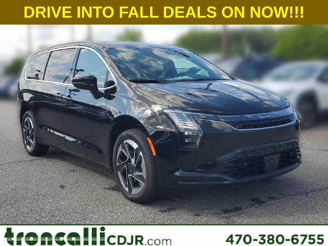 New 2027 Chrysler Pacifica LIMITED AWD Passenger Van in Cumming GA