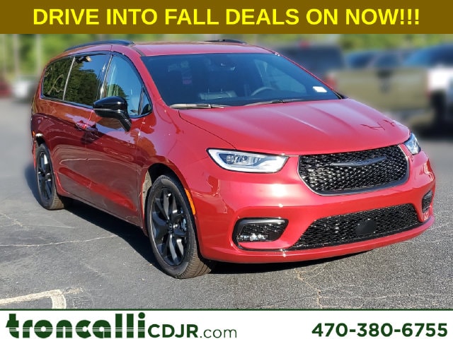 2026 Chrysler Pacifica Select