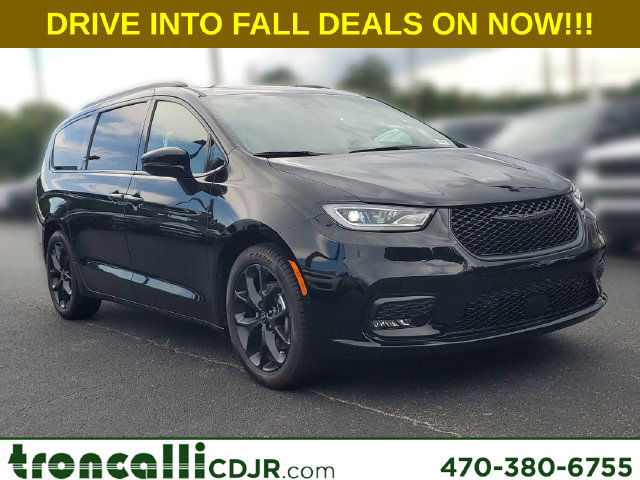 New 2026 Chrysler Pacifica SELECT Passenger Van in Cumming GA