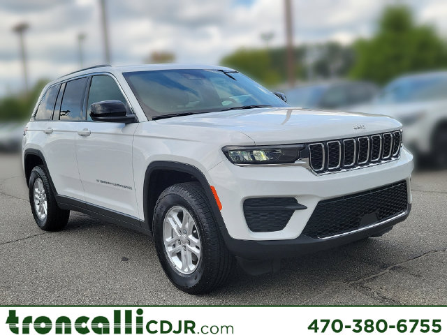 Certified Used 2025 Jeep Grand Cherokee Laredo SUV in Cumming GA