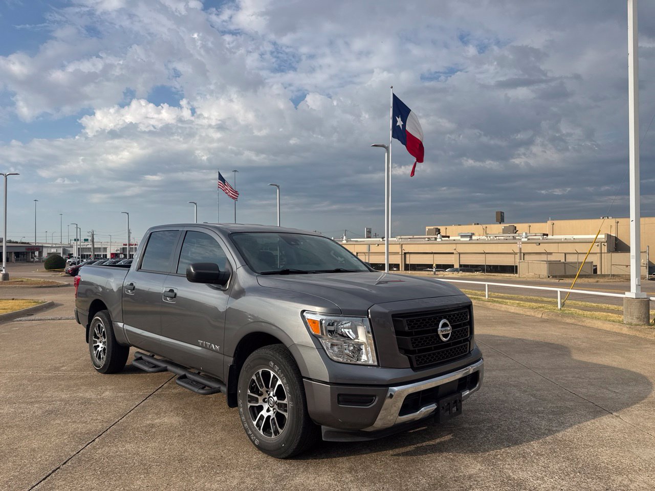 2022 Nissan Titan