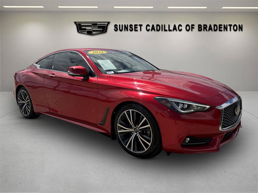 2021 INFINITI Q60 Coupe LUXE