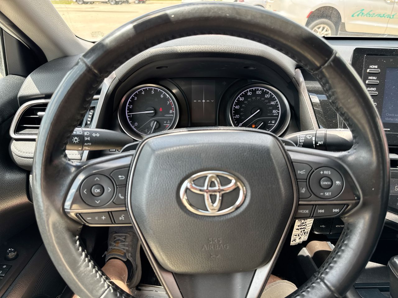 2023 Toyota Camry SE - Photo 14