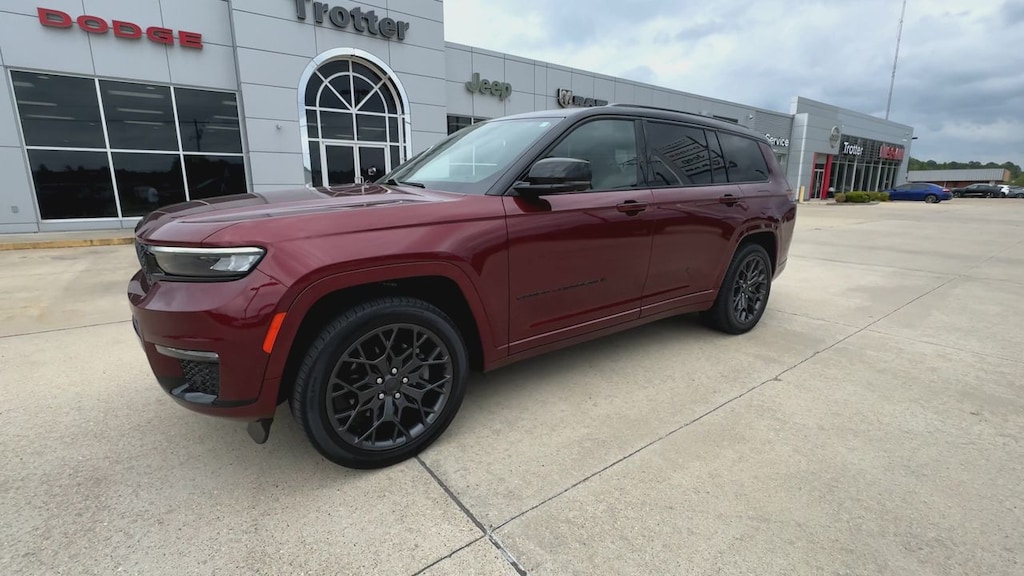 Used 2024 Jeep Grand Cherokee L Summit 4x4