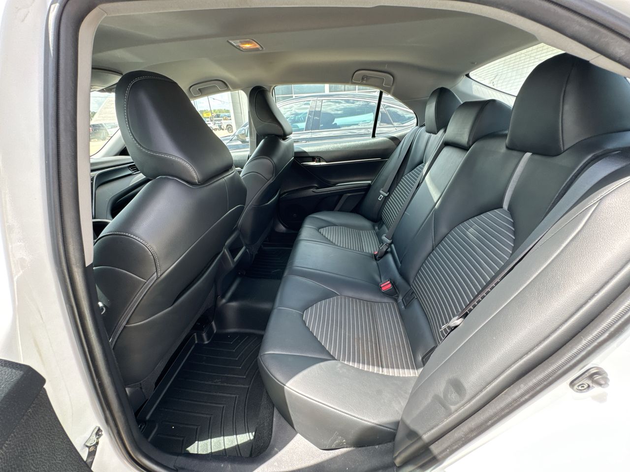 2023 Toyota Camry SE - Photo 20