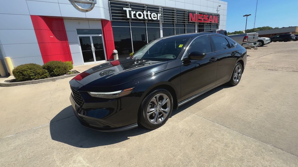 Used 2024 Honda Accord EX