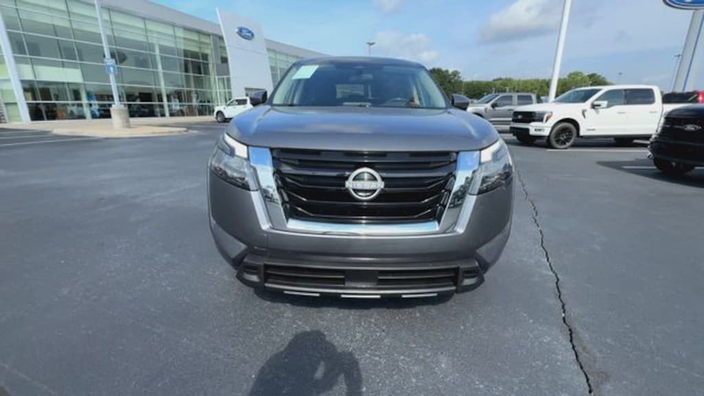 Certified 2024 Nissan Pathfinder SV SUV