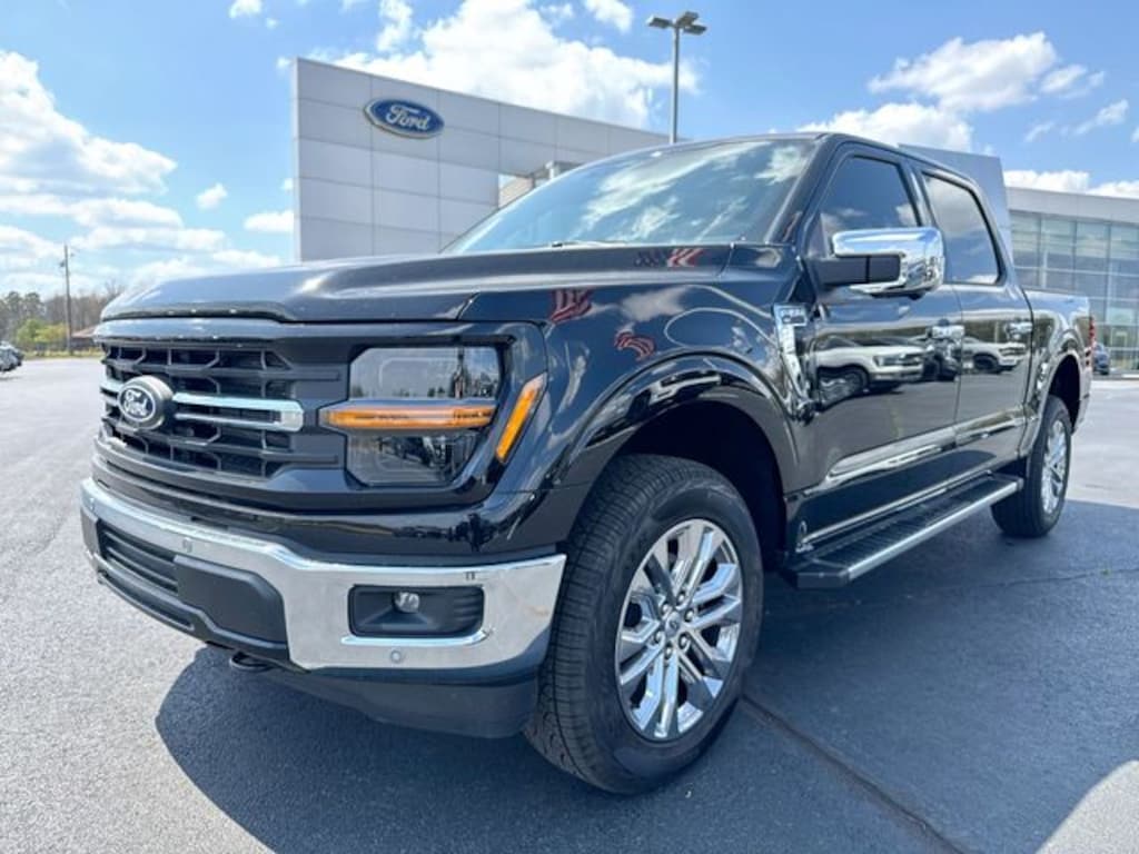 New 2026 Ford F-150 XLT Truck SuperCrew Cab