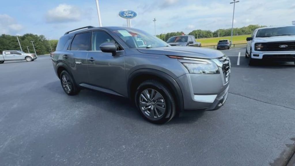 Certified 2024 Nissan Pathfinder SV SUV