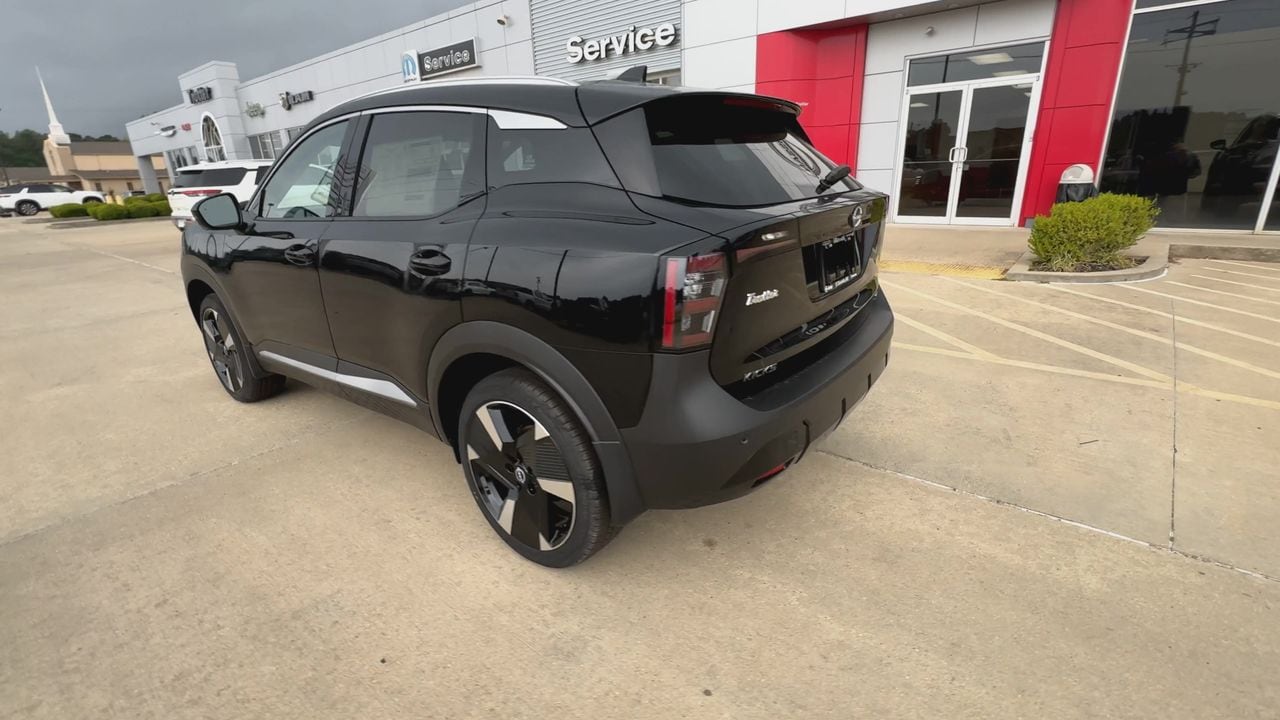 2026 Nissan KICKS SR - Photo 6