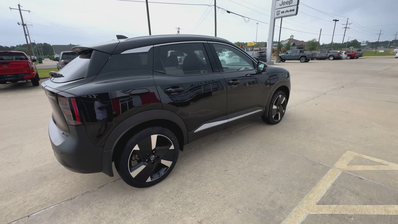 2026 Nissan KICKS SR - Photo 8