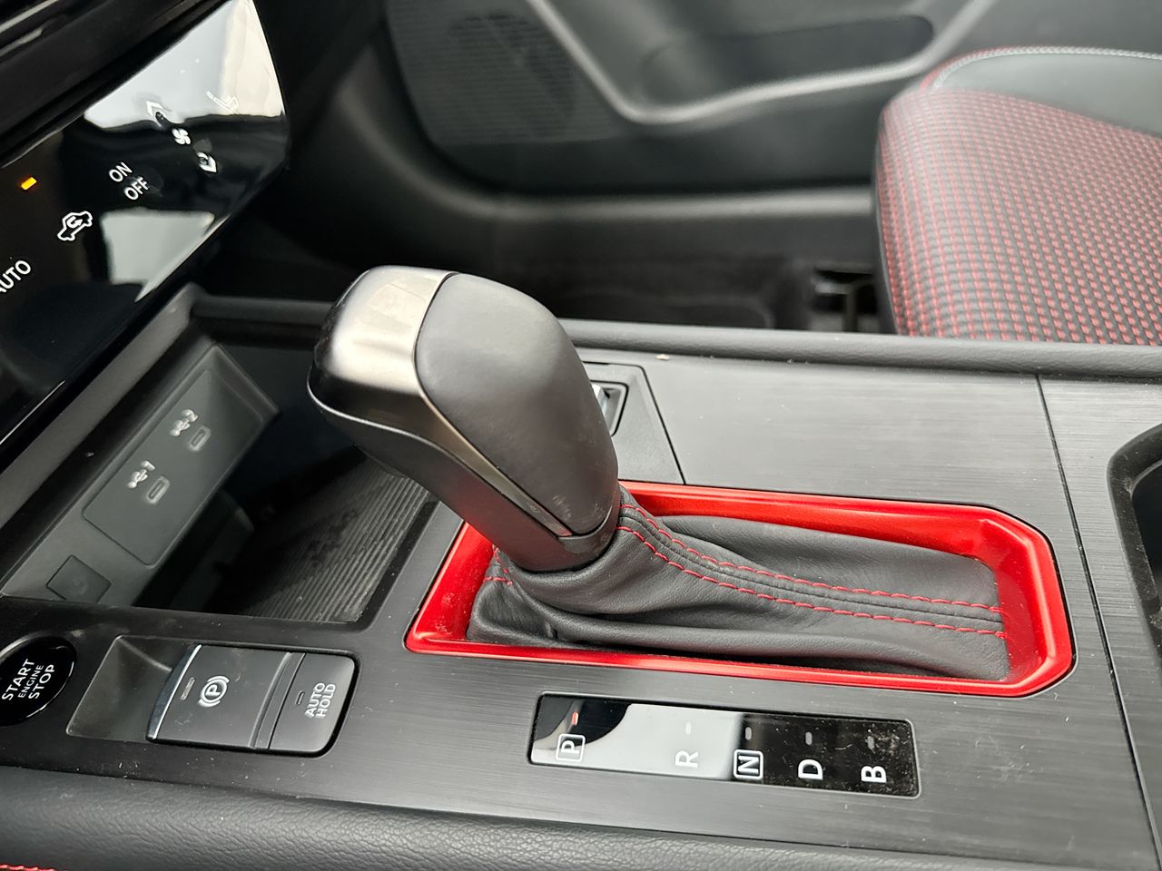 2026 Nissan KICKS SR - Photo 19