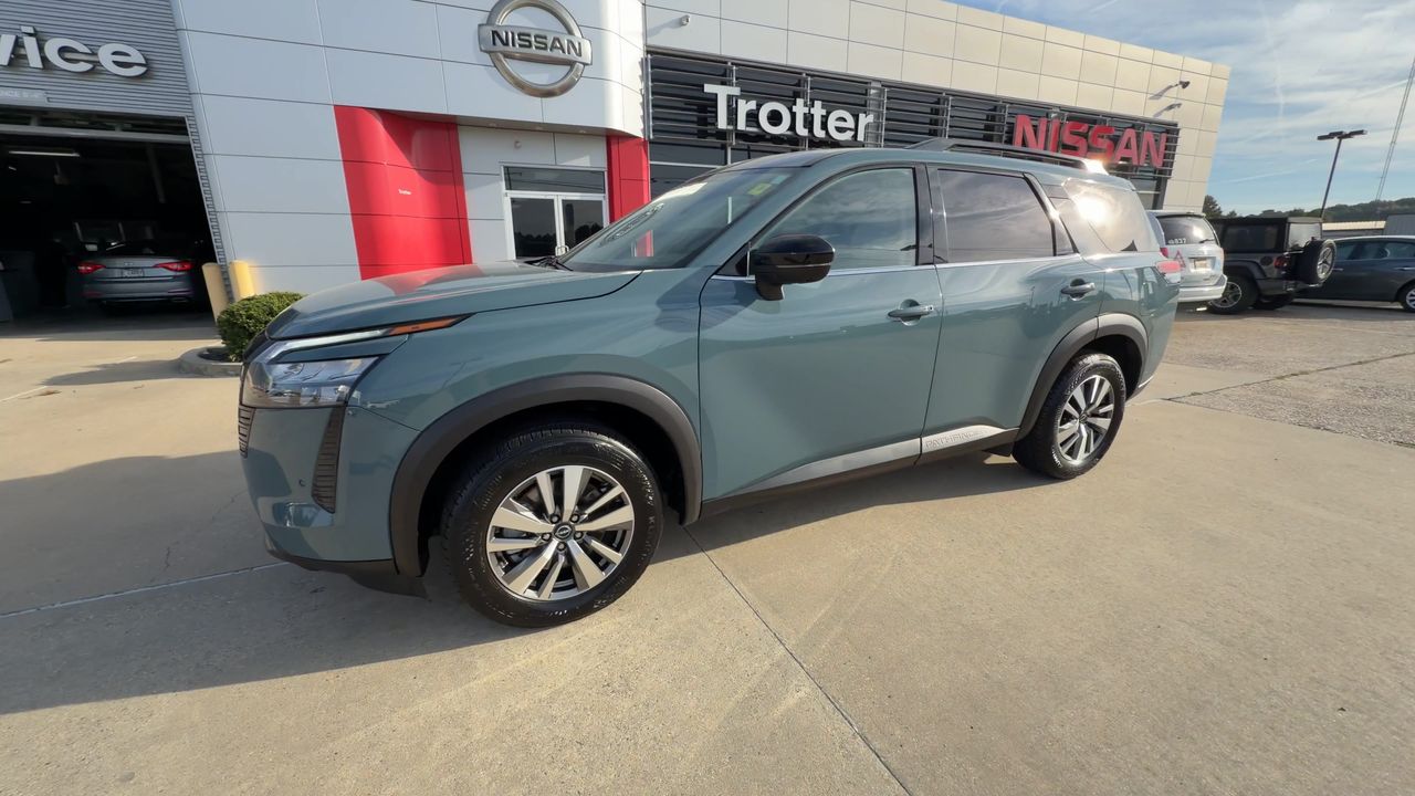 Used 2026 Nissan Pathfinder SL Front-Wheel Drive