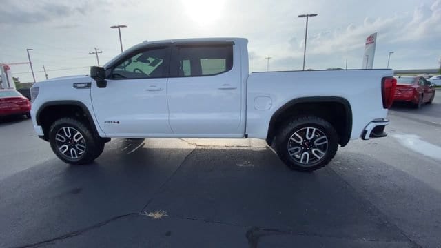 2023 GMC Sierra 1500 AT4 - Photo 9