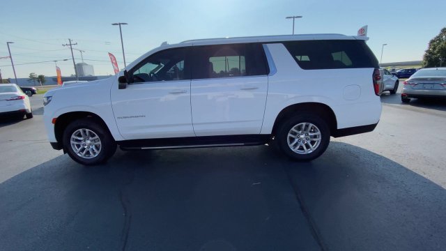 2023 Chevrolet Suburban LT - Photo 9