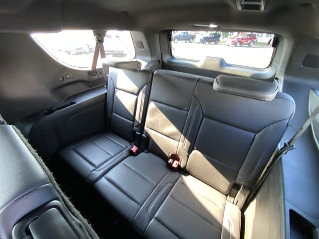 2023 Chevrolet Suburban LT - Photo 23