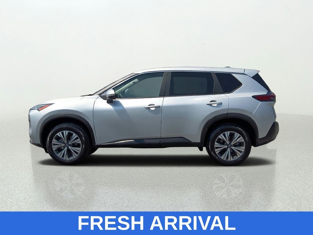 Used 2022 Nissan Rogue SV SUV