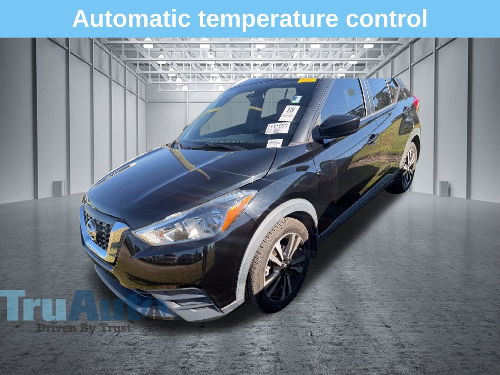 Used 2018 Nissan Kicks SV SUV