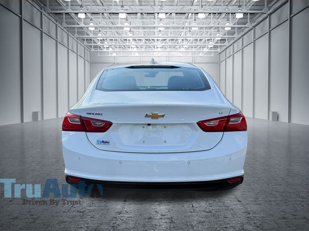 Used 2025 Chevrolet Malibu 1LT Sedan